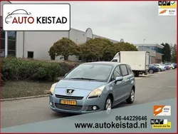 Blauw Gebruikt 2012 Peugeot 5008 MPV | € 5.750 (Eerlijke prijs)