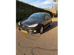 Zwart Gebruikt 2000 Peugeot 206 Hatchback | € 1.299 (Eerlijke prijs)