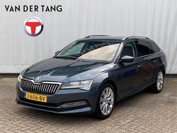 Grijs (metallic) Gebruikt 2020 Skoda Superb Business Line Stationwagen | € 20.950 (Goede deal)