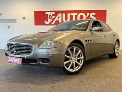Grijs, metallic lak Gebruikt 2005 Maserati Quattroporte GT Sedan | € 19.950 (Goede deal)