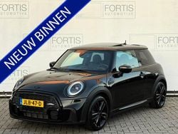 Zwart Gebruikt 2022 Mini John Cooper Works Hatchback | € 32.900 (Iets duurder)