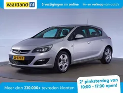 Grijs Gebruikt 2013 Opel Astra Business Hatchback | € 5.409 (Eerlijke prijs)