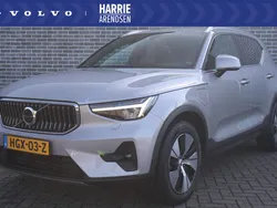 Grijs Gebruikt 2022 Volvo XC40 Core SUV | € 35.694 (Eerlijke prijs)