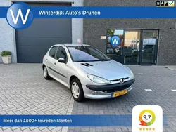 Grijs Gebruikt 2003 Peugeot 206 Premium Hatchback | € 1.250 (Goede deal)