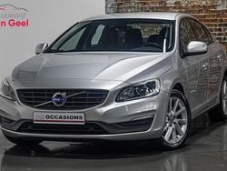 Grijs Gebruikt 2016 Volvo S60 Summum Sedan | € 13.595 (Eerlijke prijs)