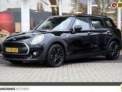 Zwart (metallic) Gebruikt 2020 Mini Clubman Business Stationwagen | € 18.950 (Eerlijke prijs)
