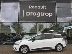 Wit Gebruikt 2020 Renault Clio GrandTour LIMITED Stationwagen | € 11.320 (Eerlijke prijs)