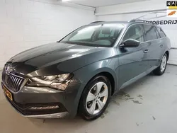 Grijs Gebruikt 2021 Skoda Superb Business Line Stationwagen | € 16.950 (Super prijs)