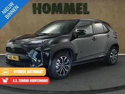 Zwart Gebruikt 2024 Toyota Yaris Cross Plus SUV | € 29.950 (Eerlijke prijs)