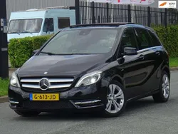 Zwart Gebruikt 2012 Mercedes B200 MPV | € 9.999 (Eerlijke prijs)