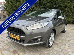 Grijs Gebruikt 2016 Ford Fiesta Style Hatchback | € 5.950 (Iets duurder)