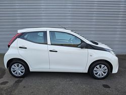 Wit Gebruikt 2019 Toyota Aygo Hatchback | € 9.250 (Eerlijke prijs)