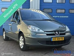 Grijs Gebruikt 2007 Peugeot 807 MPV | € 2.950