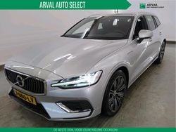 Grijs Gebruikt 2020 Volvo V60 Business Edition Stationwagen | € 27.450 (Super prijs)