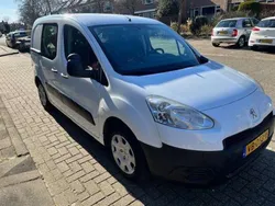 Wit Gebruikt 2013 Peugeot Partner MPV | € 3.267 (Eerlijke prijs)