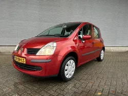 Rood Gebruikt 2007 Renault Modus MPV | € 1.450 (Eerlijke prijs)