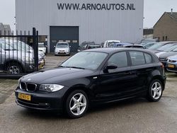 Zwart, metallic lak Gebruikt 2009 BMW 116 Hatchback | € 2.995 (Goede deal)