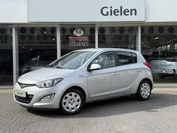 Grijs Gebruikt 2014 Hyundai i20 Hatchback | € 7.400 (Iets duurder)
