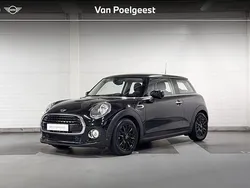 Midnight black Gebruikt 2019 Mini Cooper Pepper Hatchback | € 16.450 (Super prijs)