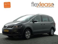Grijs metallic Gebruikt 2013 VW Sharan Highline MPV | € 11.900