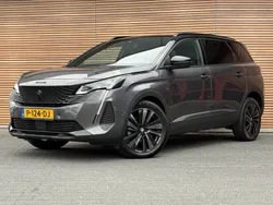 Grijs Gebruikt 2022 Peugeot 5008 GT MPV | € 31.400 (Eerlijke prijs)