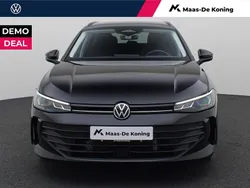 Zwart Gebruikt 2024 VW Passat Business Stationwagen | € 36.880 (Eerlijke prijs)