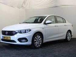 Wit Gebruikt 2016 Fiat Tipo Lounge Sedan | € 8.450 (Eerlijke prijs)
