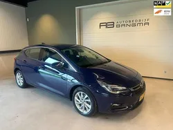 Blauw Gebruikt 2016 Opel Astra Innovation Hatchback | € 9.950 (Eerlijke prijs)