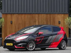 Zwart Gebruikt 2016 Ford Fiesta ST-Line Hatchback | € 11.995 (Eerlijke prijs)