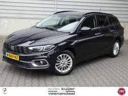 Zwart Gebruikt 2021 Fiat Tipo Life Stationwagen | € 15.940 (Eerlijke prijs)