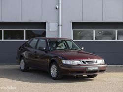 Rood Gebruikt 2000 Saab 9-3 Hatchback | € 8.500