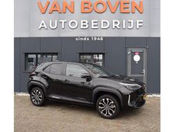 Zwart Gebruikt 2022 Toyota Yaris Cross Edition SUV | € 26.950 (Eerlijke prijs)