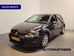 Zwart Gebruikt 2015 VW Golf VII Edition Hatchback | € 11.950 (Eerlijke prijs)