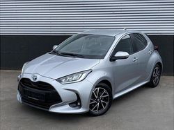 Grijs Gebruikt 2022 Toyota Yaris Hybrid Hatchback | € 22.249 (Iets duurder)