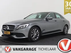 Grijs Gebruikt 2017 Mercedes C180 Premium Sedan | € 20.399 (Goede deal)