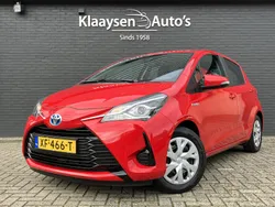 Rood Gebruikt 2019 Toyota Yaris Hybrid Active Hatchback | € 15.950 (Eerlijke prijs)