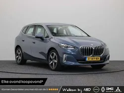 Grijs Gebruikt 2022 BMW 218 Active Tourer Luxury Line MPV | € 30.945 (Eerlijke prijs)