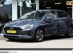 Grijs Gebruikt 2022 Hyundai i20 Premium Hatchback | € 19.345 (Iets duurder)