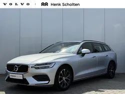 Grijs Gebruikt 2021 Volvo V60 Momentum Stationwagen | € 29.950 (Eerlijke prijs)