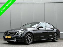 Zwart Gebruikt 2021 Mercedes C300e AMG Sedan | € 31.950 (Goede deal)
