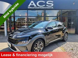 Zwart, metallic lak Gebruikt 2021 Hyundai Kona Premium SUV | € 22.650 (Eerlijke prijs)