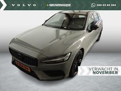 Grijs Gebruikt 2023 Volvo V60 Stationwagen | € 35.899 (Eerlijke prijs)