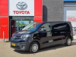 Zwart Gebruikt 2023 Toyota Proace Cool Van | € 26.400 (Eerlijke prijs)