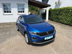 Blauw Gebruikt 2022 VW T-Roc Sport SUV | € 29.990 (Eerlijke prijs)