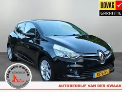 Zwart Gebruikt 2017 Renault Clio IV LIMITED Hatchback | € 7.450 (Eerlijke prijs)