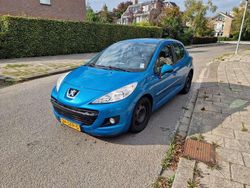 Blauw Gebruikt 2011 Peugeot 207 Access Hatchback | € 1.750 (Goede deal)