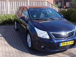 Blauw Gebruikt 2011 Toyota Avensis Business Edition MPV | € 7.000 (Eerlijke prijs)