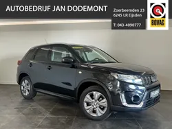 Zwart Gebruikt 2024 Suzuki Vitara SUV | € 25.900 (Eerlijke prijs)