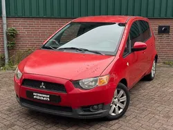 Rood Gebruikt 2009 Mitsubishi Colt Edition Hatchback | € 2.750 (Super prijs)