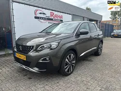 Grijs Gebruikt 2019 Peugeot 3008 Premium SUV | € 10.950 (Goede deal)
